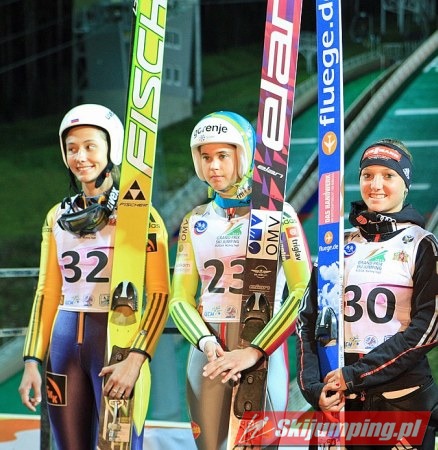 034 Irina Avvakumova, Ursa Bogataj, Katharina Althaus